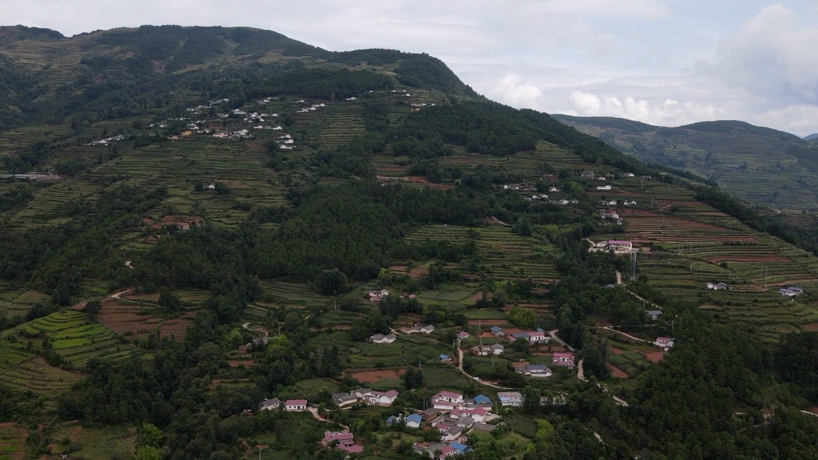 Las comunidades rurales podrían beneficiarse de la conectividad satelital.