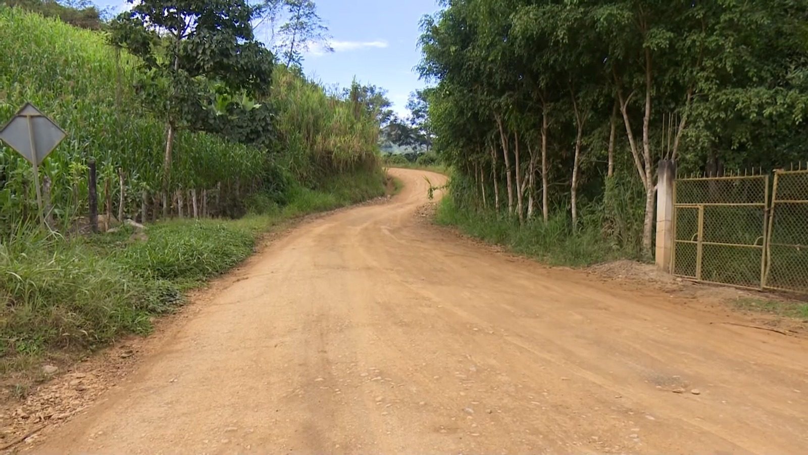 La carretera Bellavista–Zumba–La Balsa es estratégica para el desarrollo fronterizo.