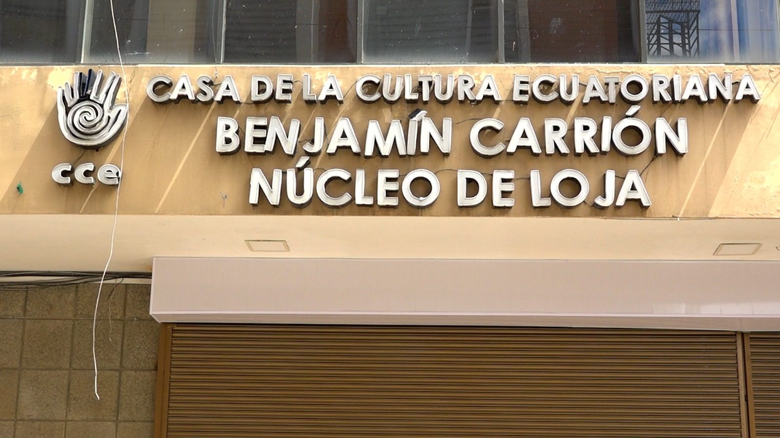 El talento literario de Loja destacó entre los 21 poemarios participantes del certamen nacional.