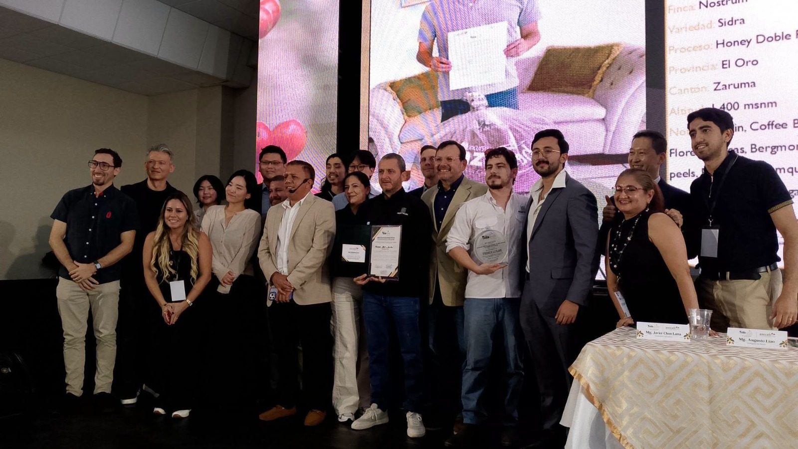 Productores de El Oro, Loja y Zamora Chinchipe ocuparon los tres primeros lugares de la vigésima edición.
