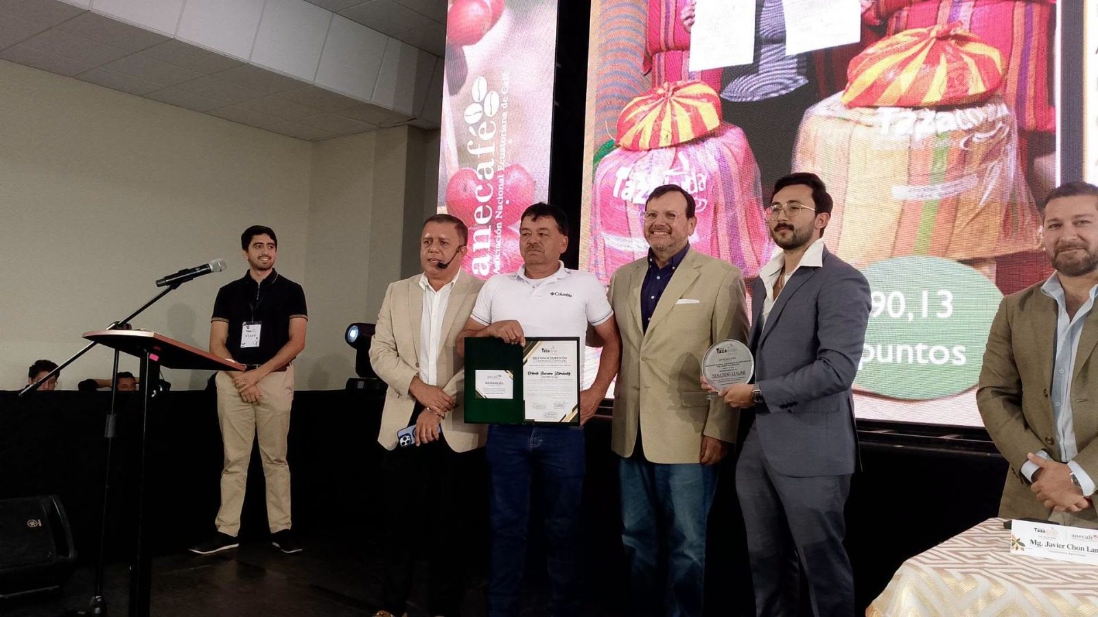 Orlando Guevara, productor de Olmedo, quedó a solo 0,04 puntos del campeón de Taza Dorada.